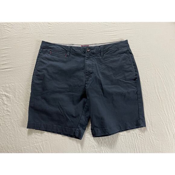 Untuckit Men's 9" St Vincent Washed Chino Shorts in Navy. Men's Size 36, GUC!! - Picture 1 of 5